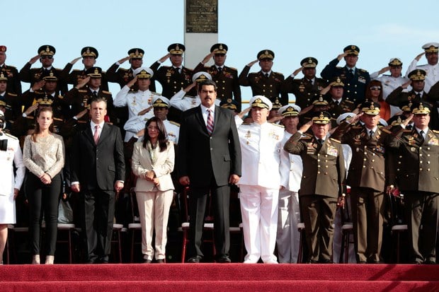 El jefe de Estado preside la graduación de 468 oficiales técnicos de la FANB en Maracay