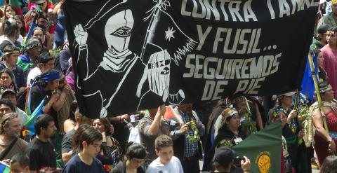 Descripción: Protesta del pueblo mapuche en Santiago de Chile, octubre de 2014. - AFP