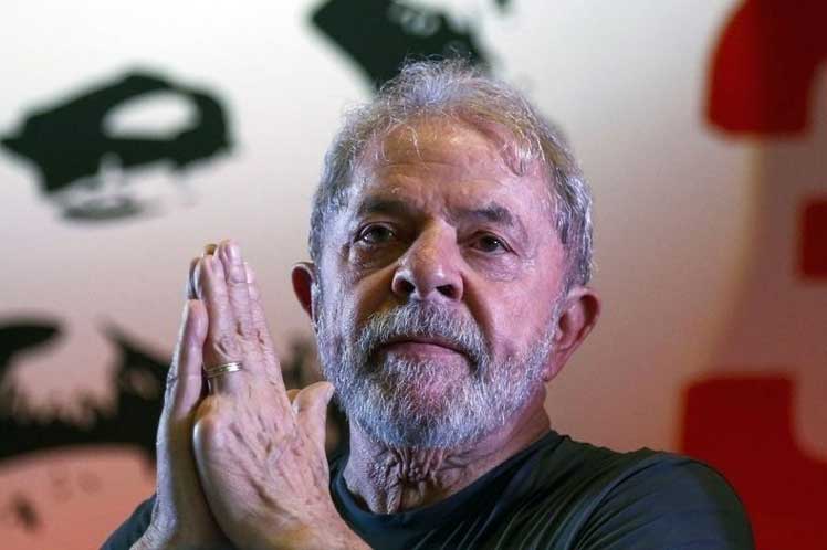 Lula: Vamos a ver para dónde Bolsonaro llevará a Brasil