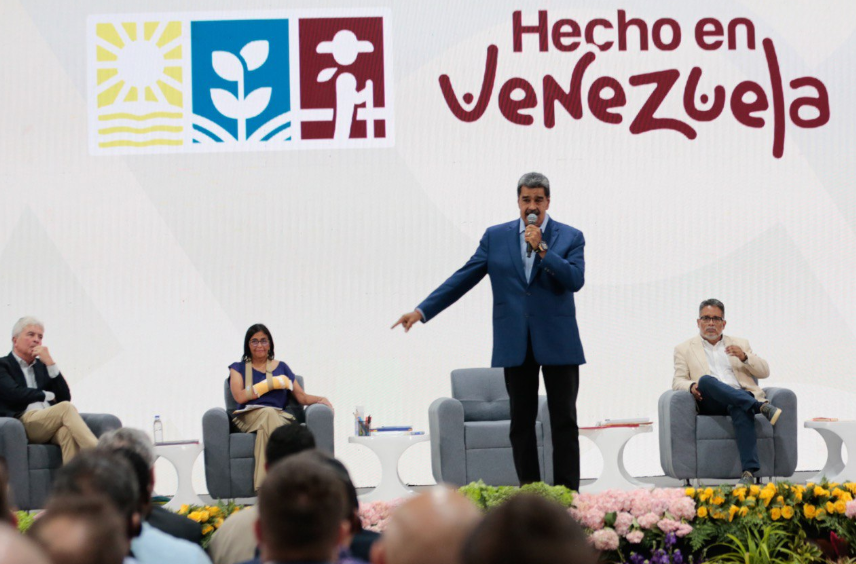 Presidente Maduro en el Consejo Nacional de Economía Productiva