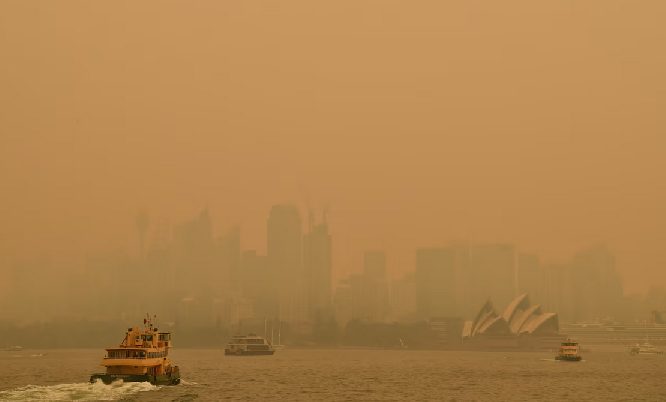 Cientos de personas murieron por los efectos de la inhalación de humo provocados por los incendios forestales en Australia